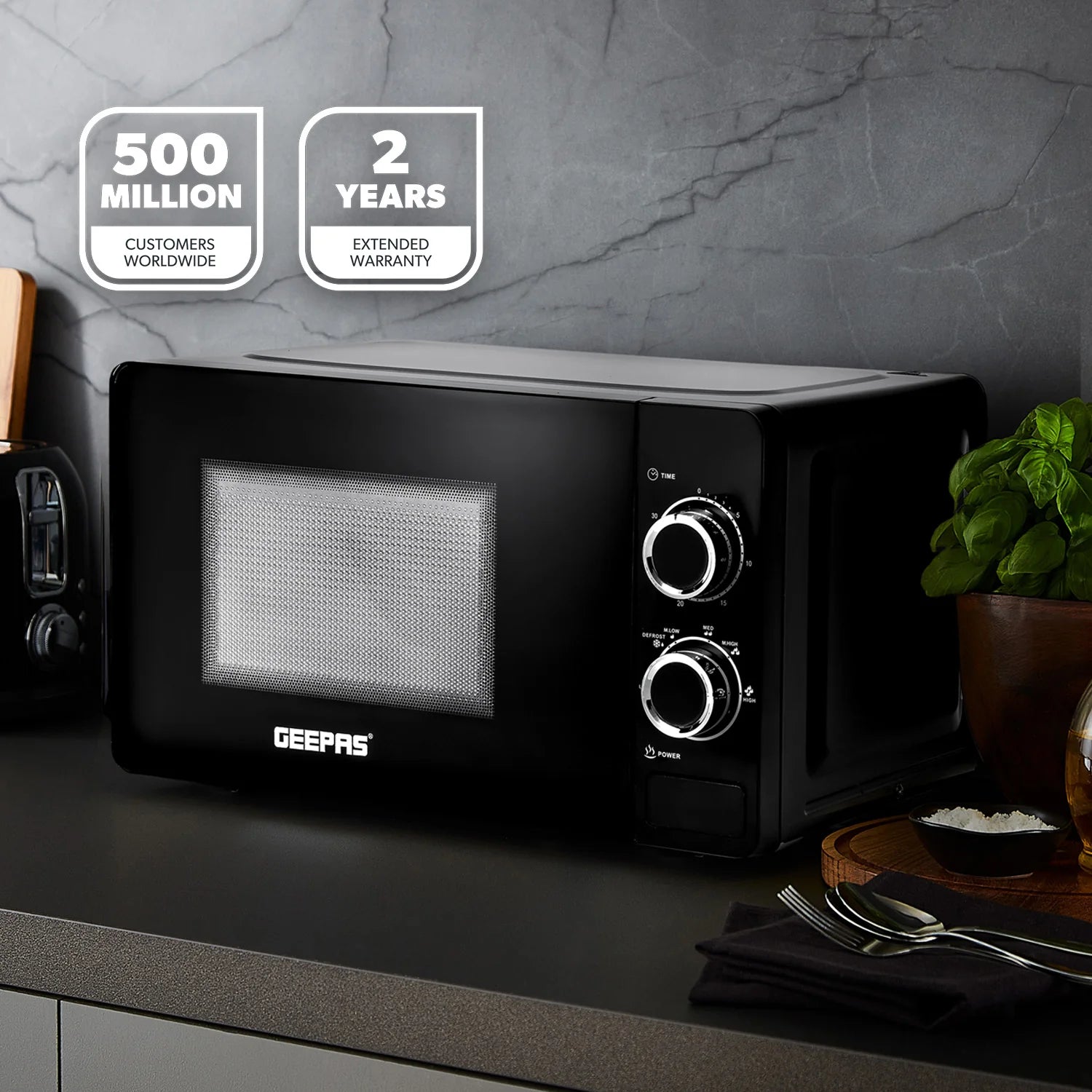 Geepas 20L Manual Freestanding Microwave 700W Black (GMO1899-BK)